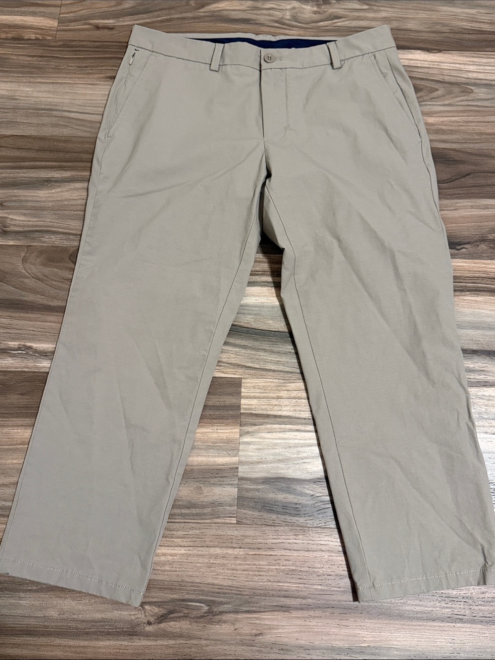 Vineyard Vines Pants Mens 34 Khaki Performance Lightweight OTG On The Go